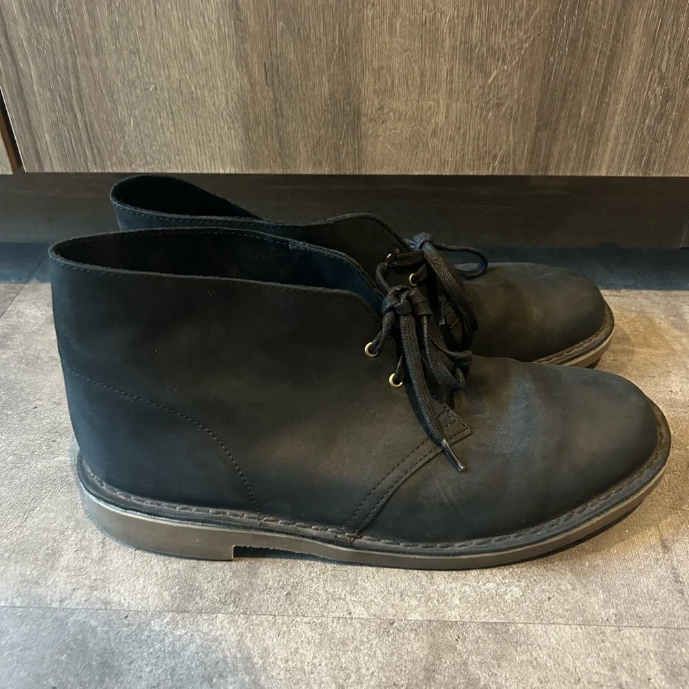 Clarks Black Chukka Boots Men’s Size 11 Leather